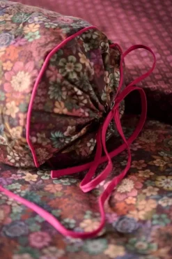 Rolkussen Tutti I Fiori Donkerrood<Pip Studio New